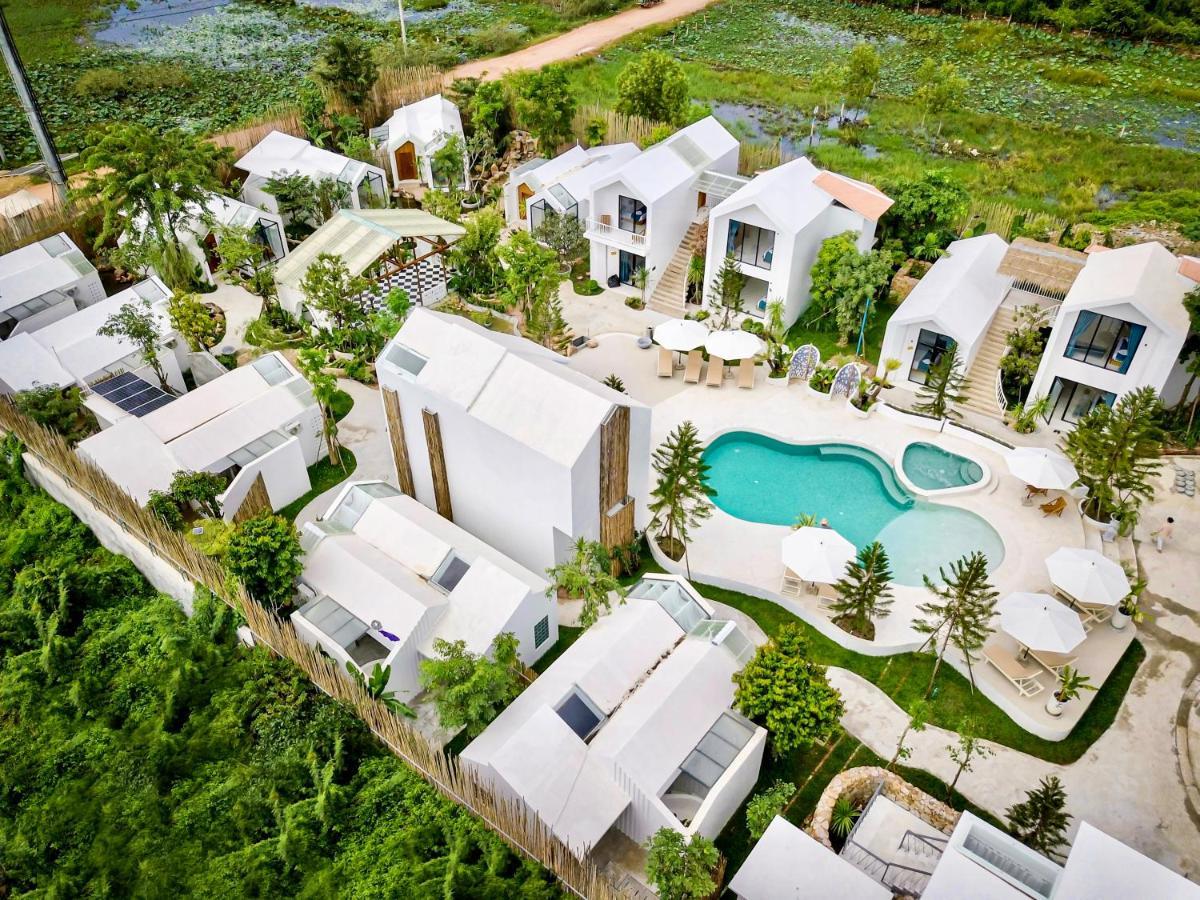 Montagne Residence Kampot Exterior foto